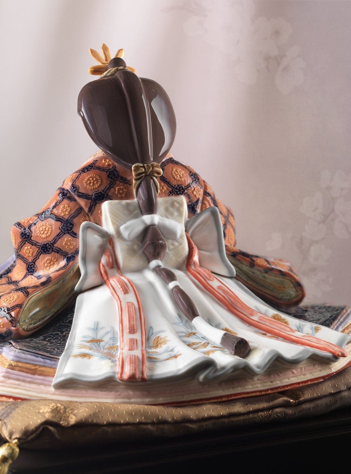 Lladró Hina Dolls - Empress Sculpture Limited Edition FormFluent