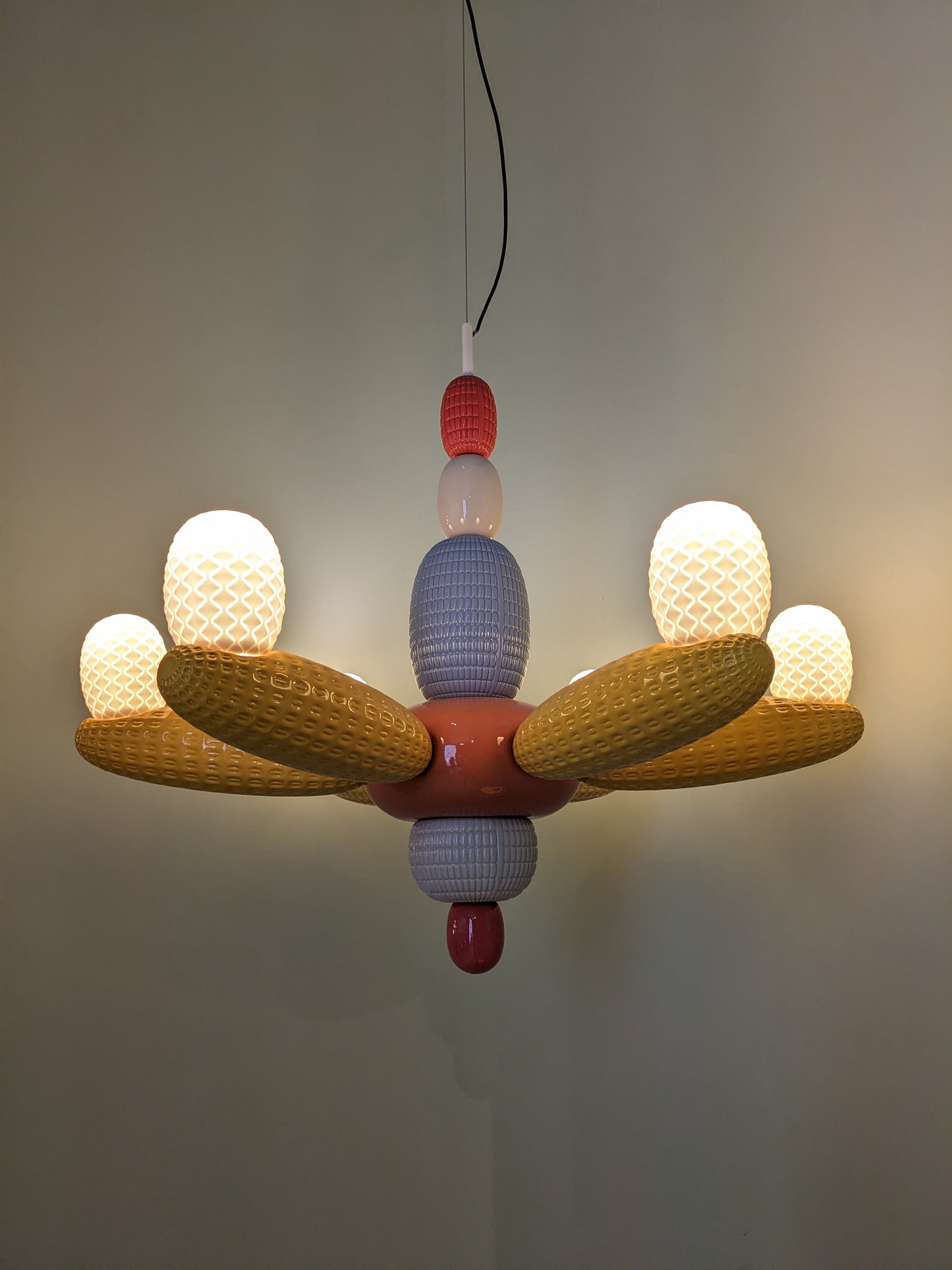 Soft Blown Afloat Chandelier - Lladró X Nichetto Studio - FormFluent