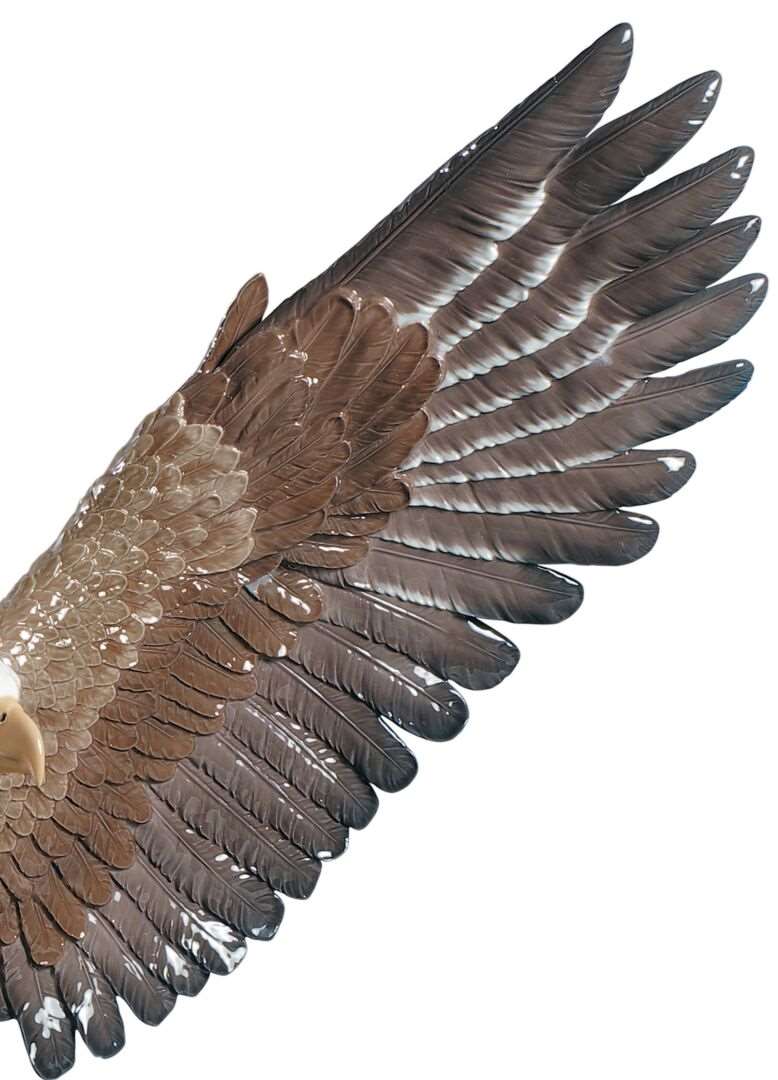 Buy Authentic Lladró Lladró Freedom Eagle Sculpture  - FormFluent Sydney Australia