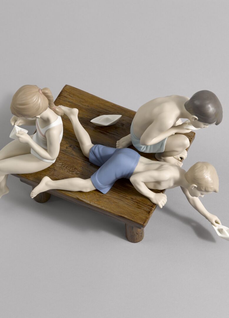 Buy Authentic Lladró Lladró Paper Boats Children Sculpture  - FormFluent Sydney Australia