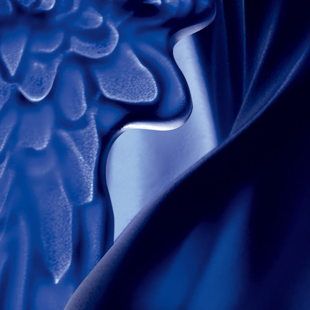 Lalique Lalique Victoire de Samothrace Yves Klein™ by Lalique 2011 Limited Edition Sculpture - FormFluent Sydney Australia