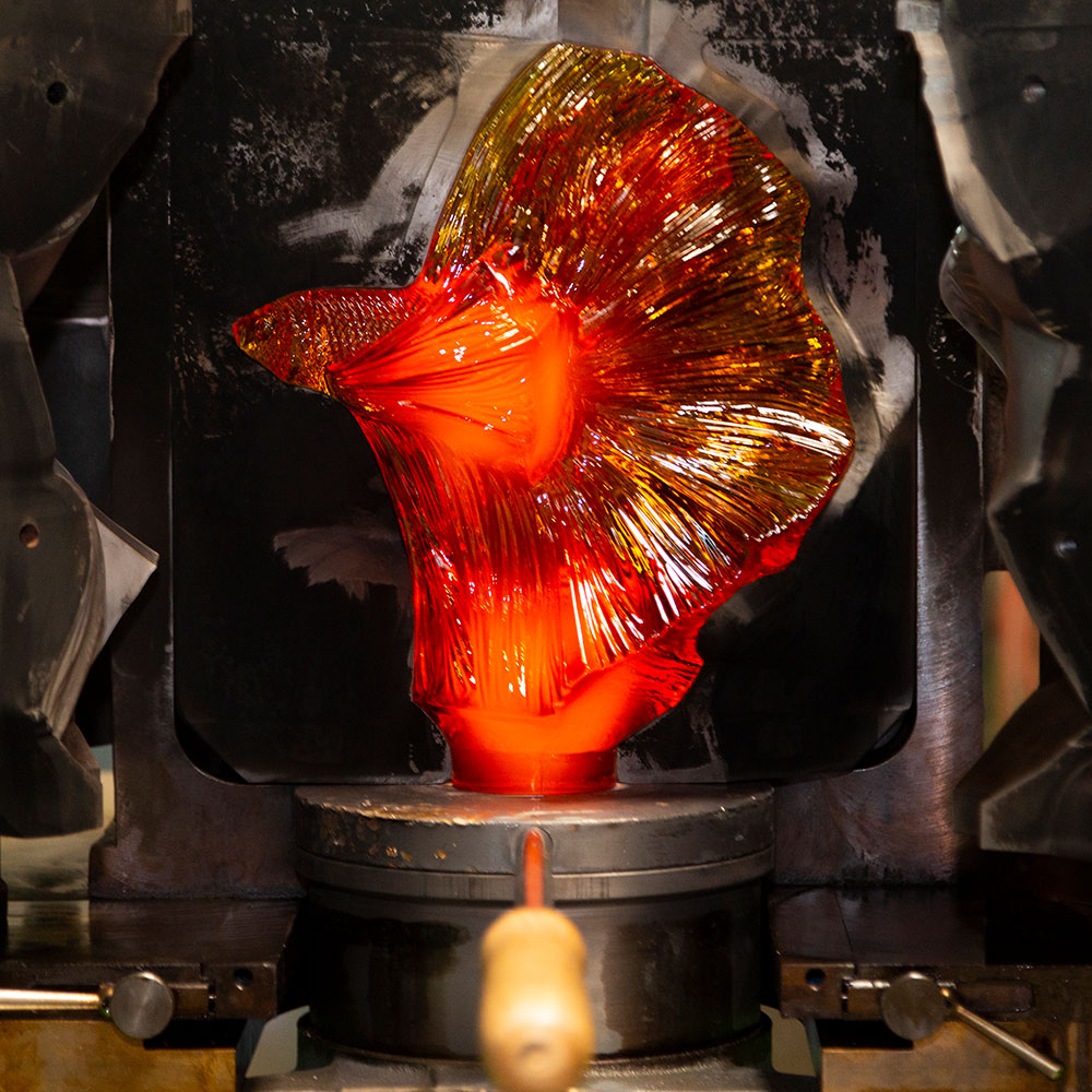 Lalique Lalique Fighting Fish Large Sculpture Sculpture - FormFluent Sydney Australia