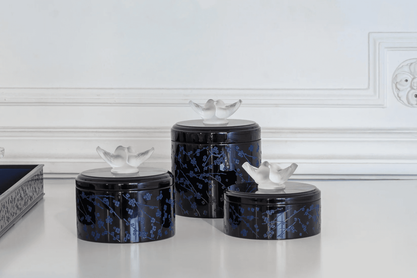 Buy Authentic Lalique Lalique Fleurs de Cerisier Box Medium Size - Clear Crystal Black & Midnight Blue Lacquered Wood (Copy) - FormFluent Sydney Australia