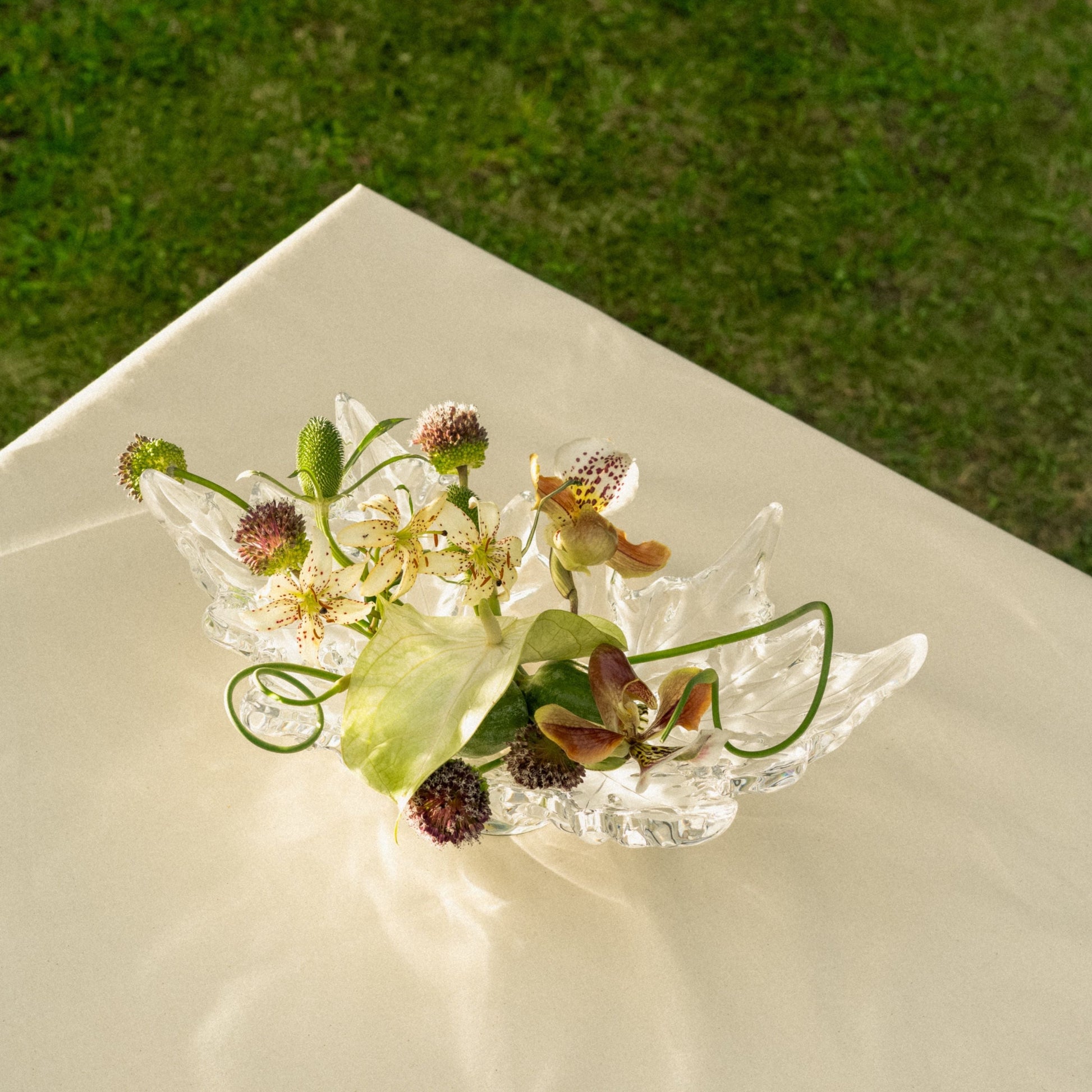 Buy Authentic Lalique Lalique Champs-Élysées Bowl Bowl - FormFluent Sydney Australia