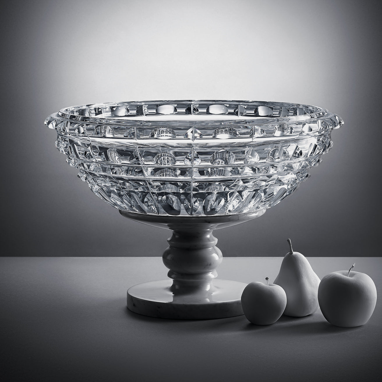 Baccarat New Antique Solar Vase Limited Edition