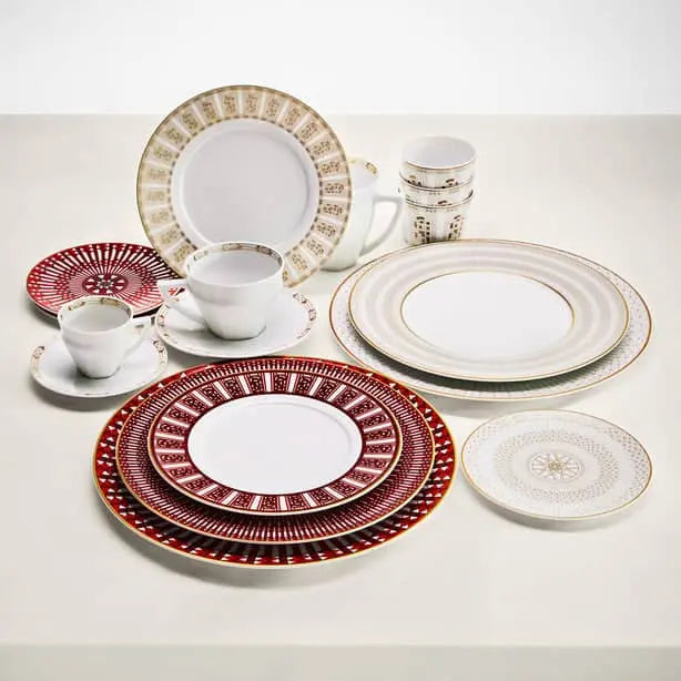 Baccarat Arcadia Red Dinner Plates (Set of 2) by Baccarat at FormFluent Sydney, Australia