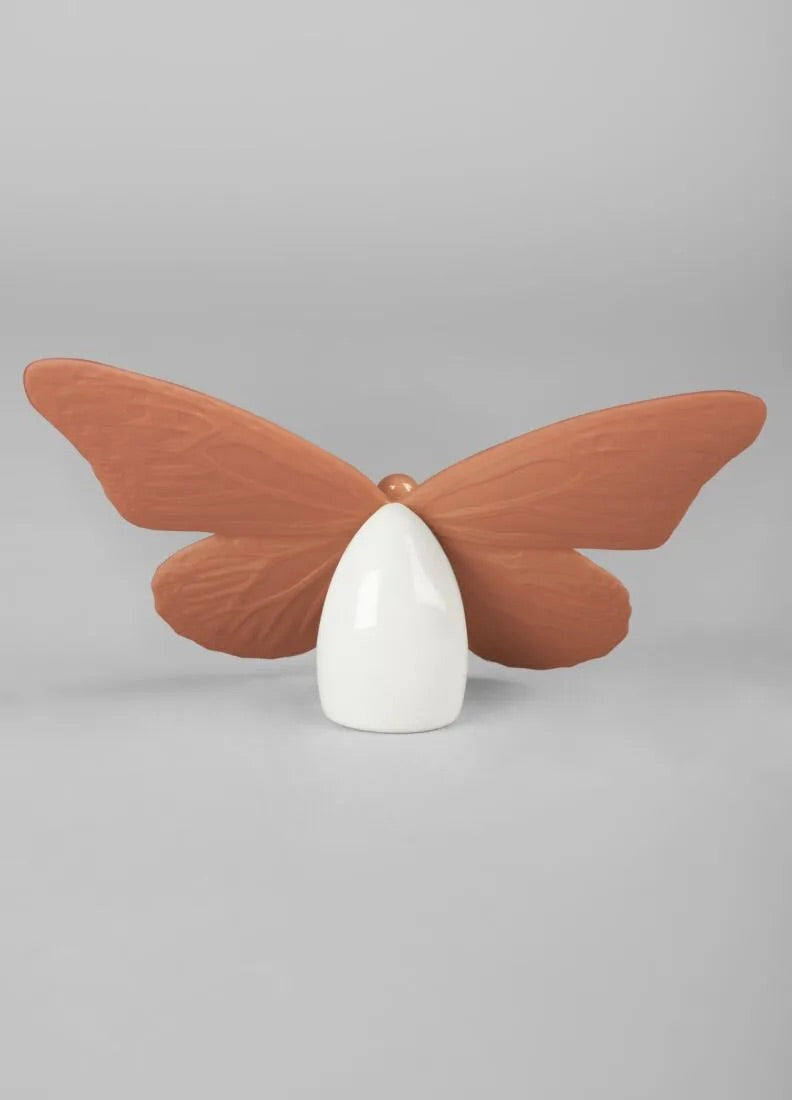 Lladró Butterfly Figurine Coral with Gold Lustre Sculpture by Lladró at FormFluent Sydney, Australia