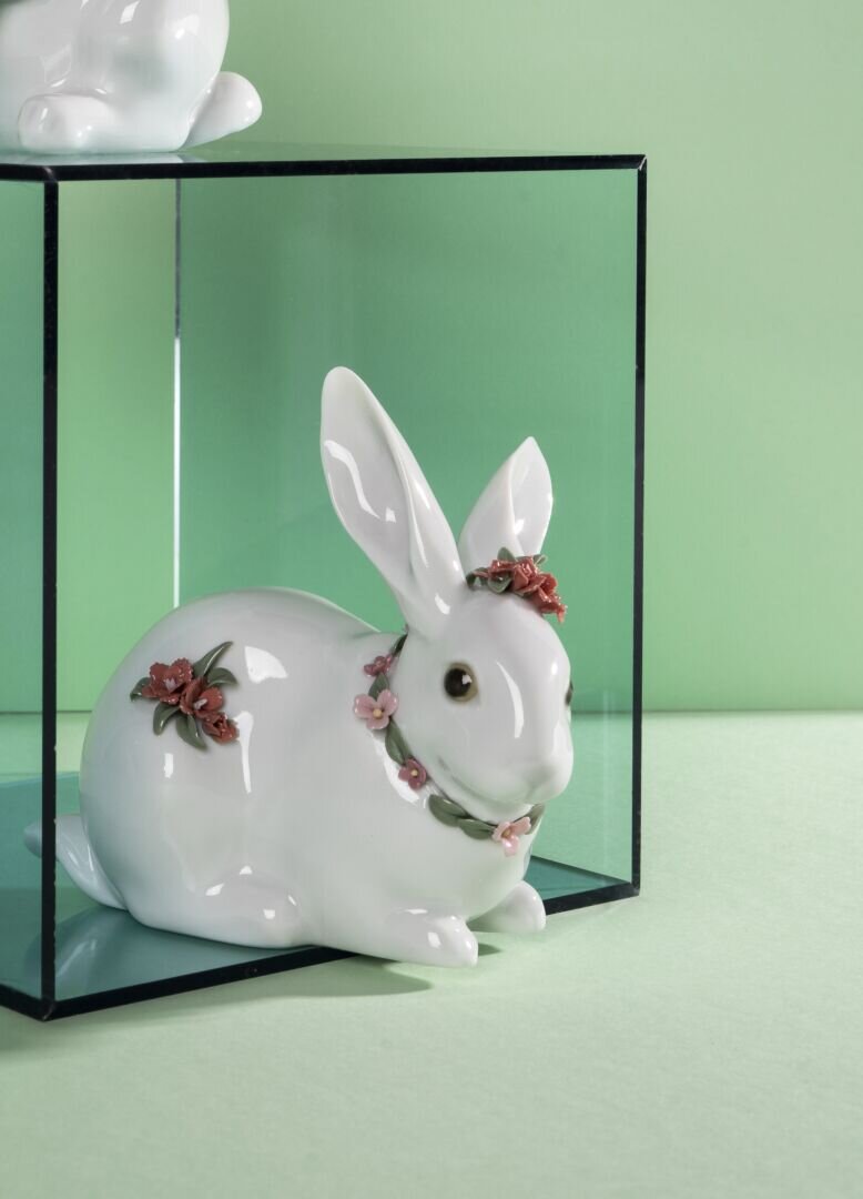 Bunny with Flowers Figurines - FormFluent