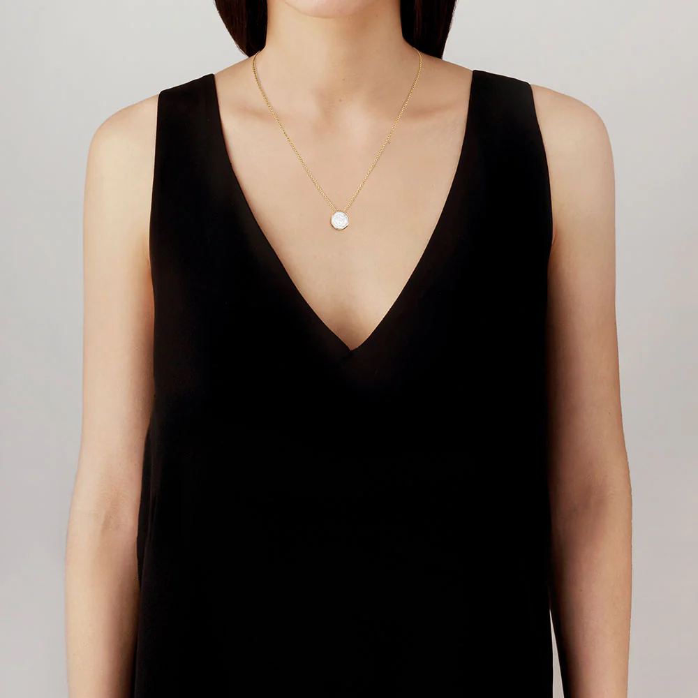 Lalique Pivoine Necklace FormFluent