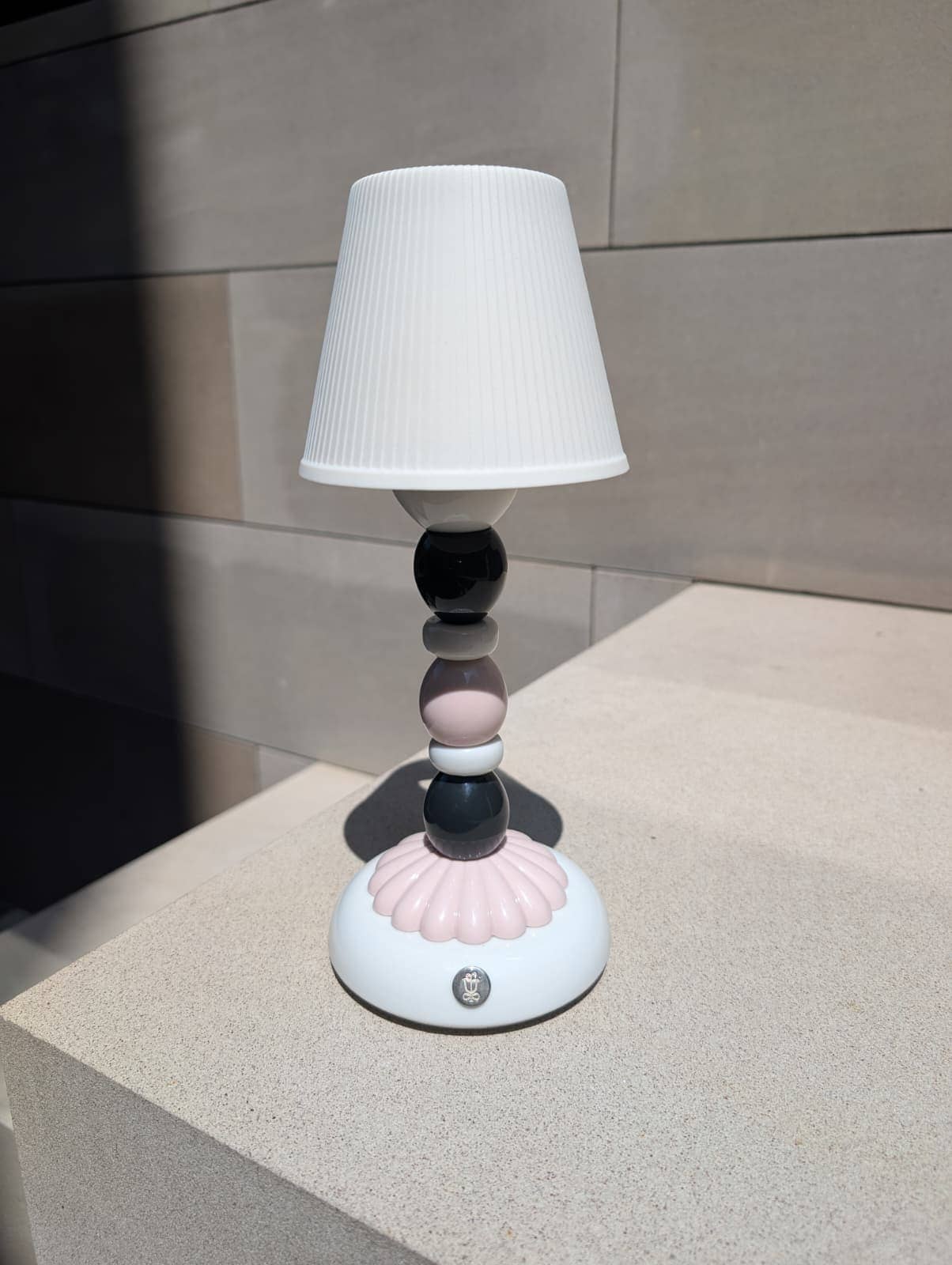 Lladró Palm Firefly Cordless Table Lamp Black-Pink Lighting by Lladró at FormFluent Sydney, Australia