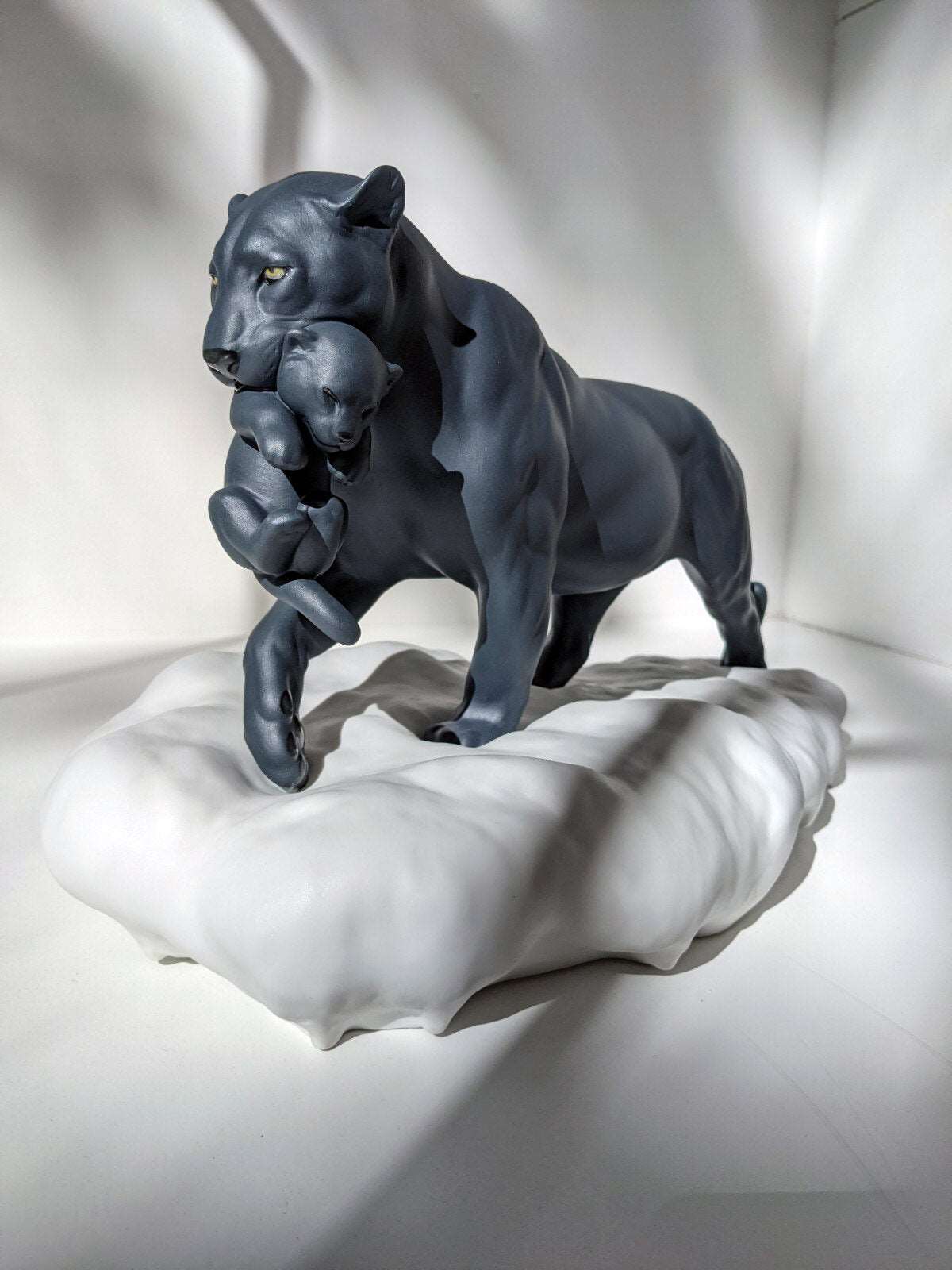 Lladró Black Panther with Cub Figurine - FormFluent Sydney Australia