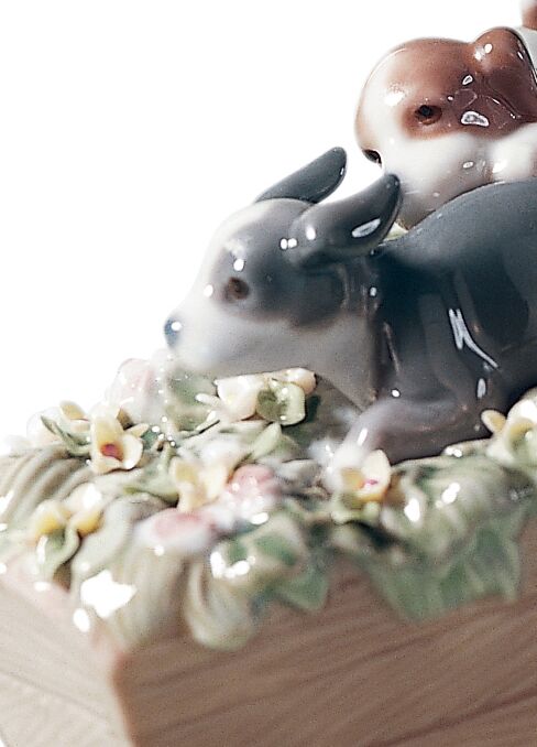 Buy Authentic Lladró Lladró A Barrow of Fun Girl Figurine - FormFluent Sydney Australia