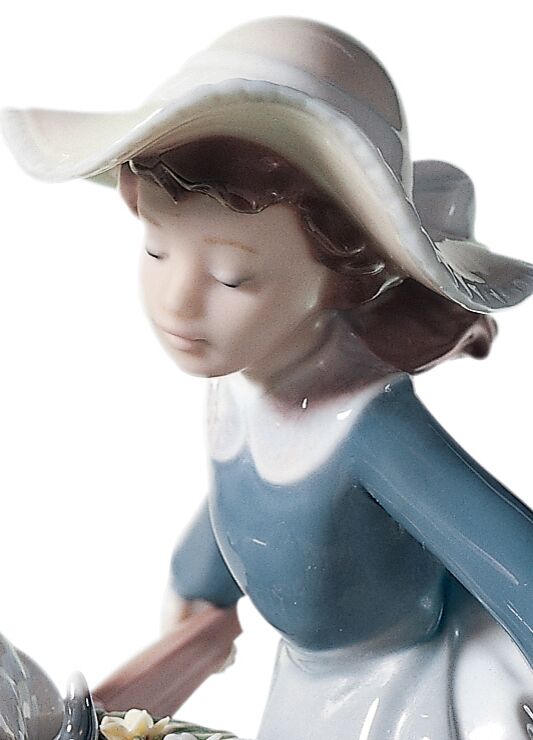 Buy Authentic Lladró Lladró A Barrow of Fun Girl Figurine - FormFluent Sydney Australia