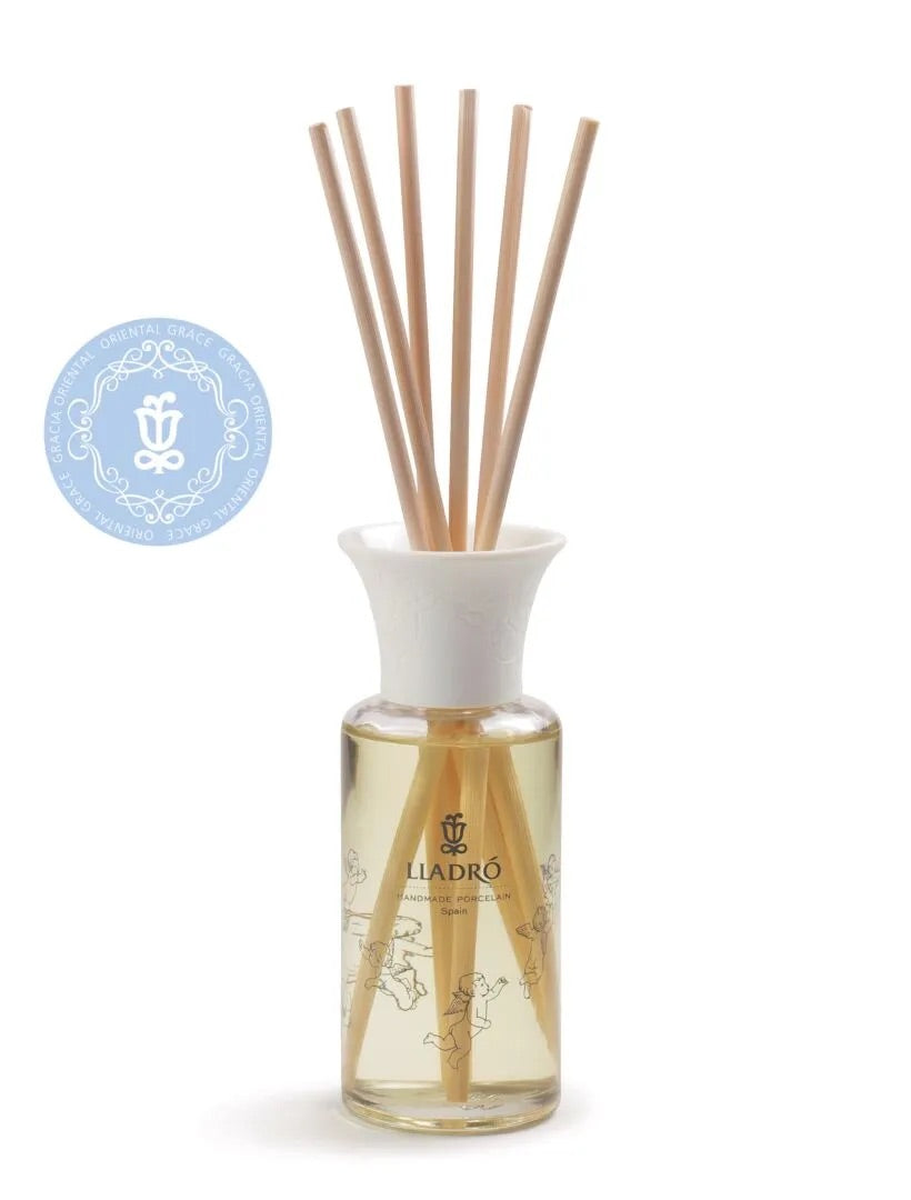 Lladró Aroma Diffuser Mediterranean Beach Scent by Lladró at FormFluent Sydney, Australia