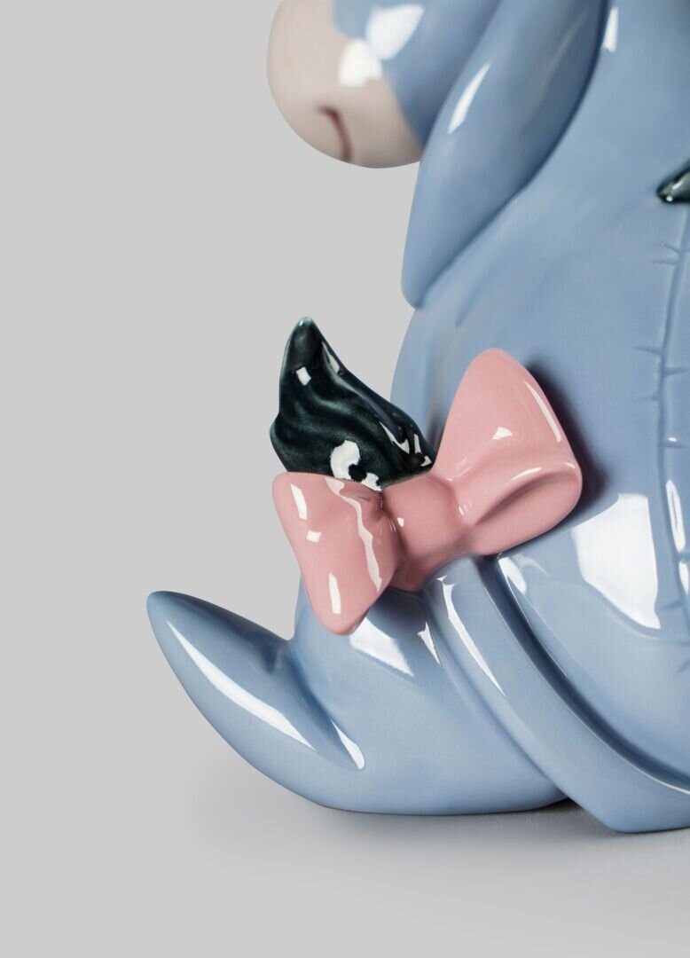 Lladró Official Eeyore Figurine   FormFluent