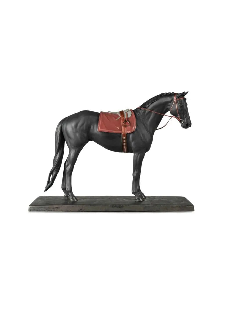 Lladró English Purebred / Thoroughbred Horse Sculpture Sculpture by Lladró at FormFluent