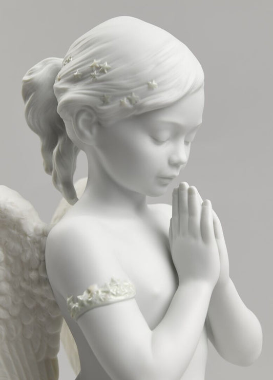 Lladró Heavenly Prayer Angel Sculpture FormFluent
