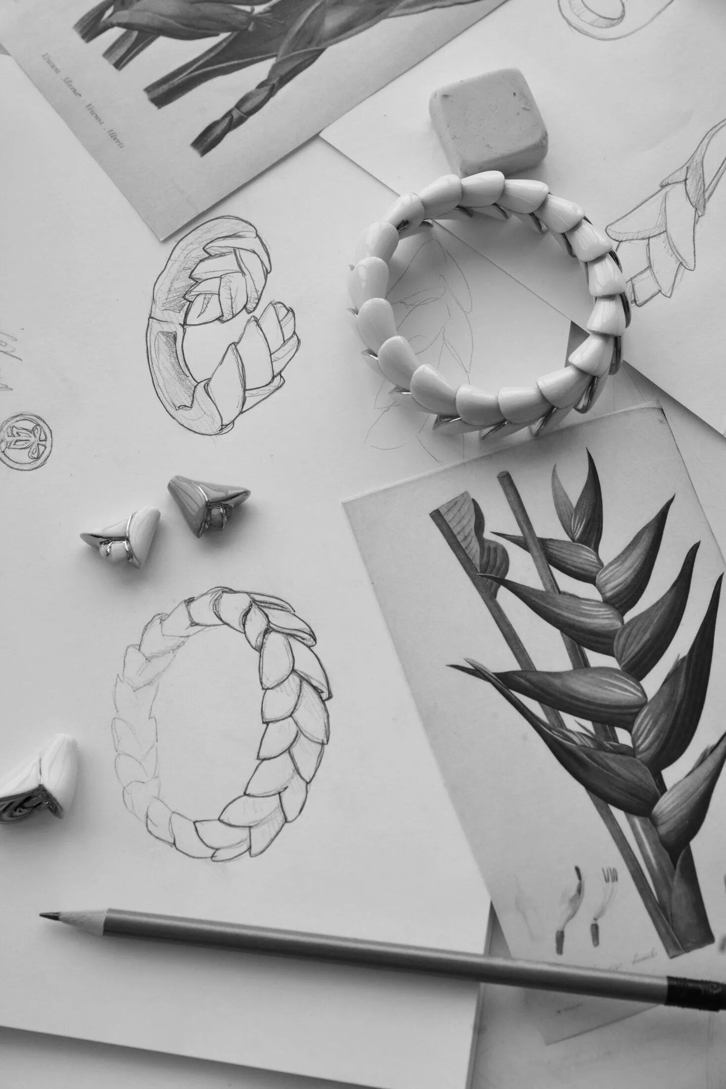 Lladró Heliconia Bracelet FormFluent