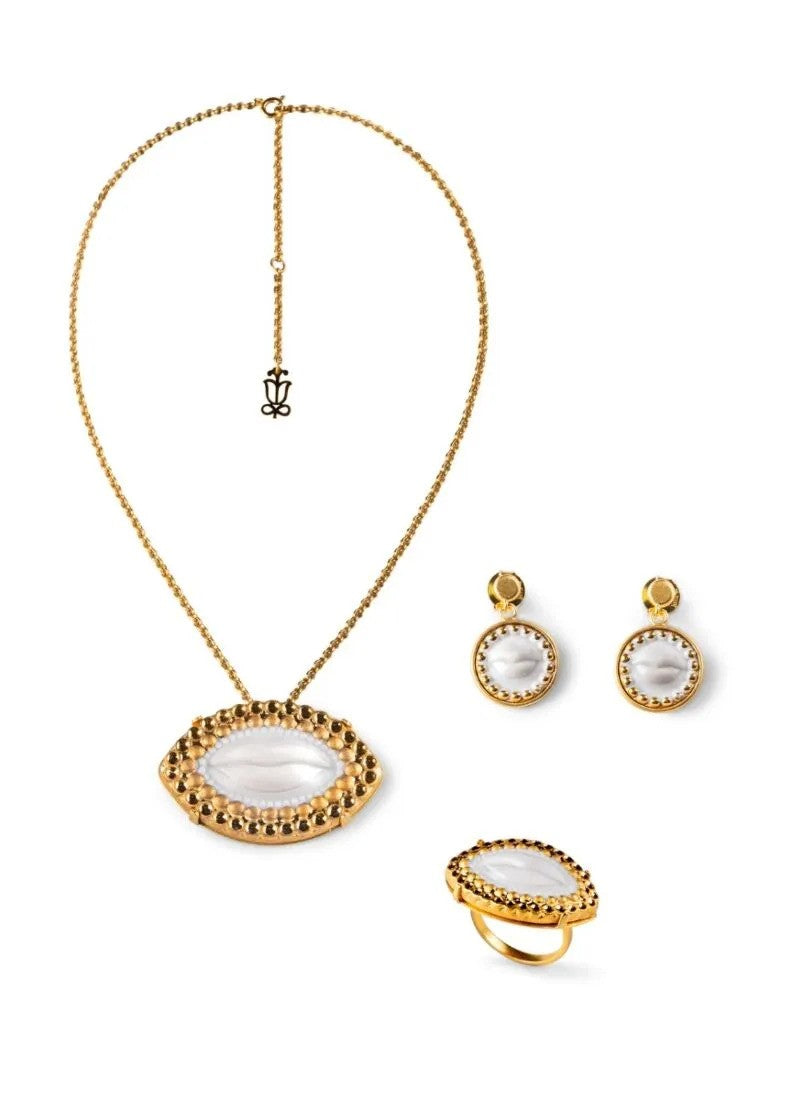 Lladró Kiss pendant FormFluent