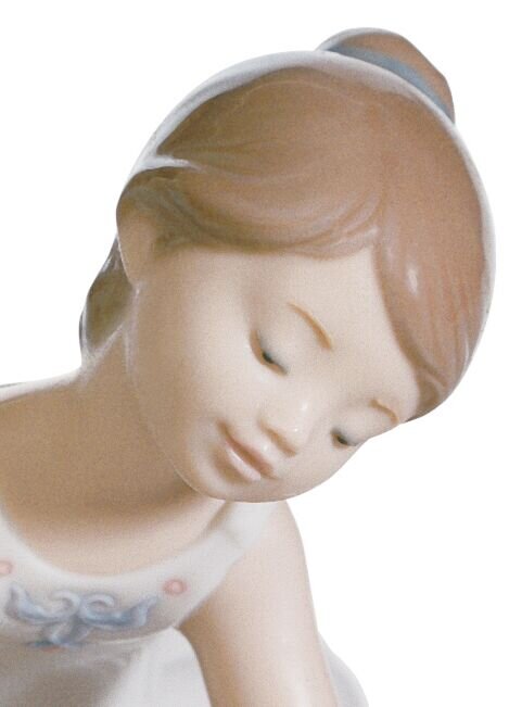 Little Ballerina I Girl Figurine - FormFluent