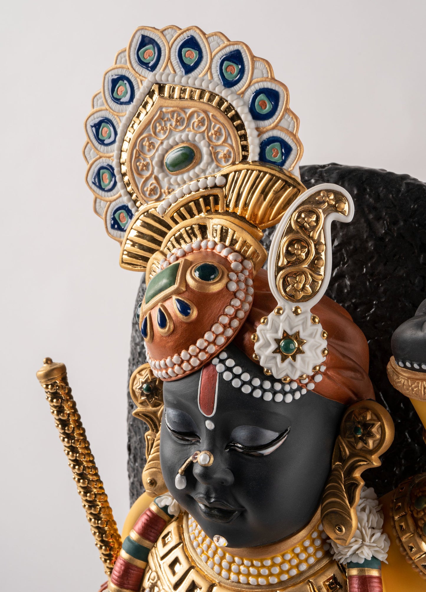 Lladró Lord Shrinathji Sculpture Limited Edition FormFluent