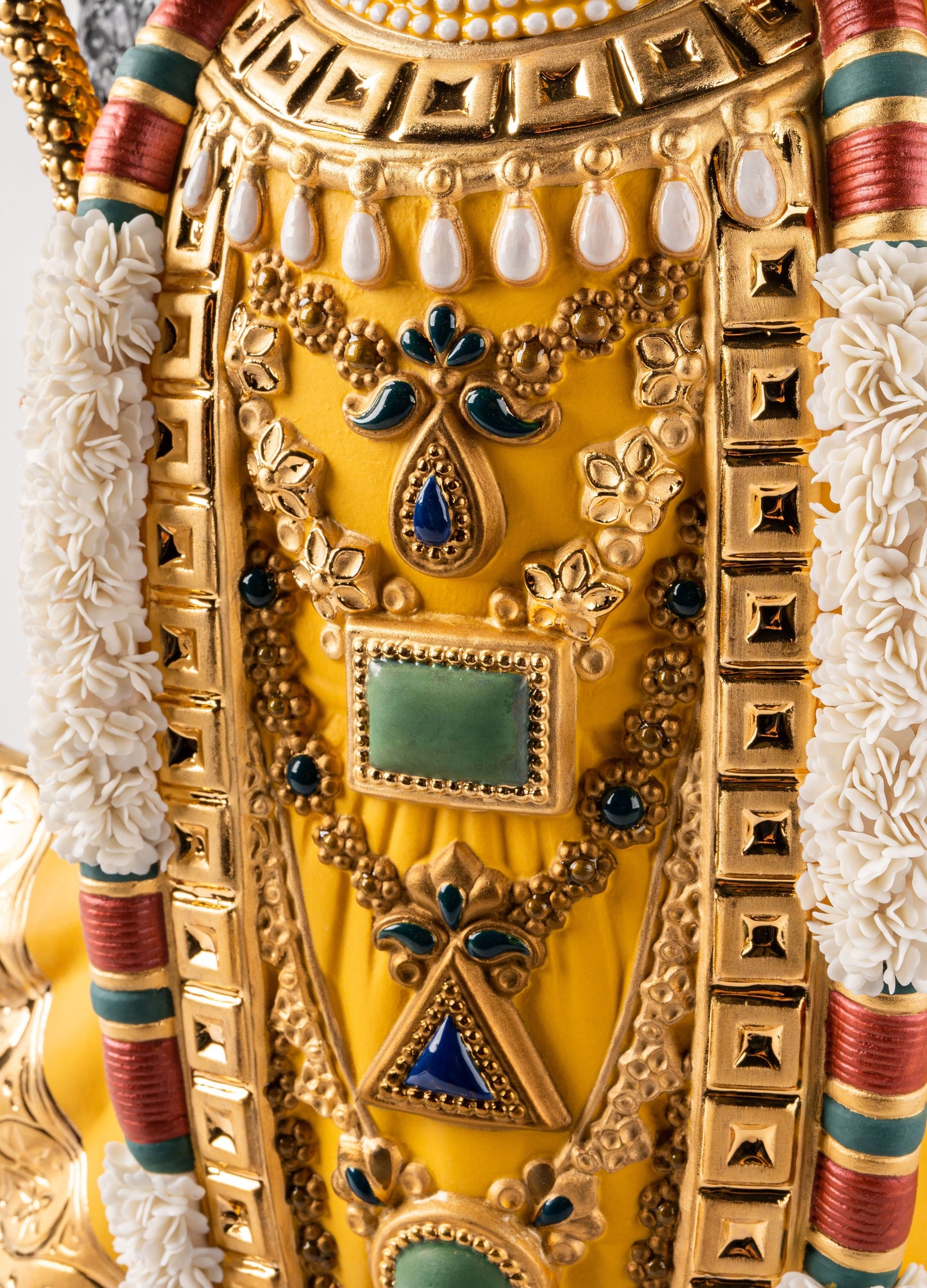Lladró Lord Shrinathji Sculpture Limited Edition FormFluent