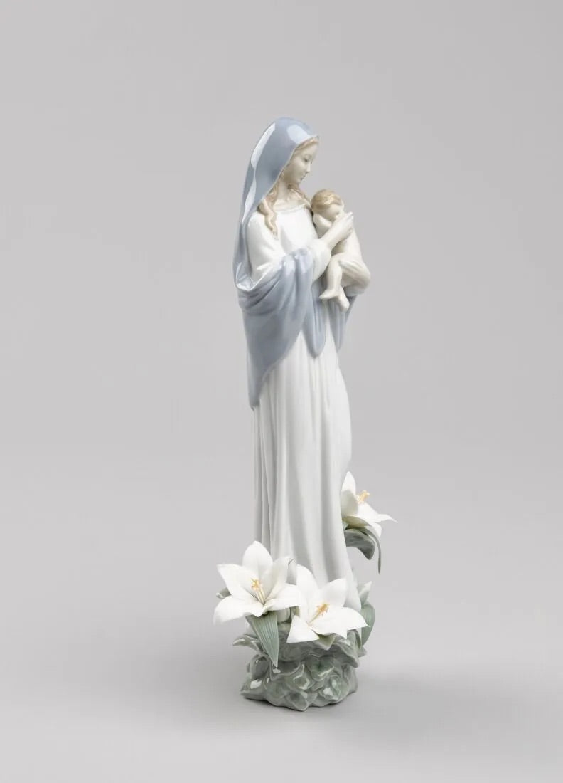 Lladró Madonna of the Flowers Virgin Mary Figurine (with baby Jesus)   FormFluent