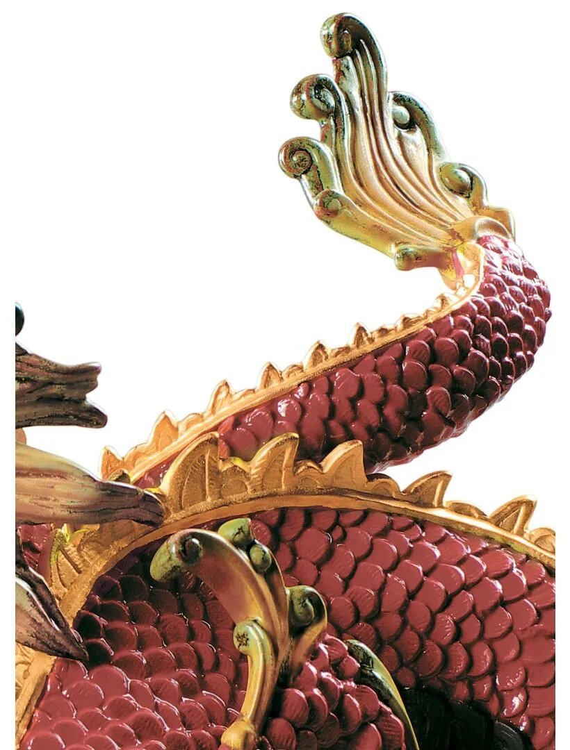 Lladró Majestic Dragon Sculpture FormFluent