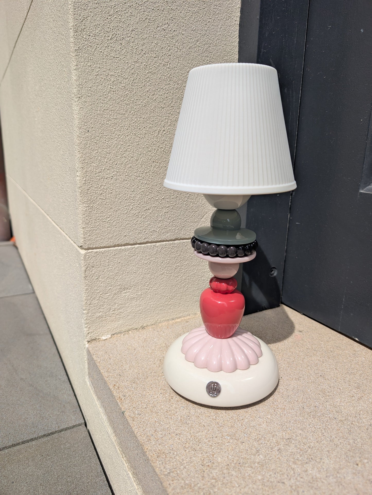 Lladró Sunflower Firefly Table Lamp Ivory by Lladró at FormFluent