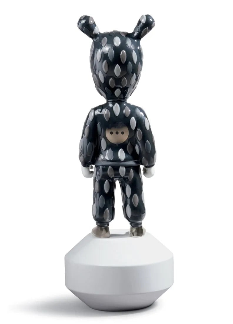 Buy Authentic Lladró Lladró The Guest by Rolito Sculpture Small Model Numbered Edition  - FormFluent Sydney Australia