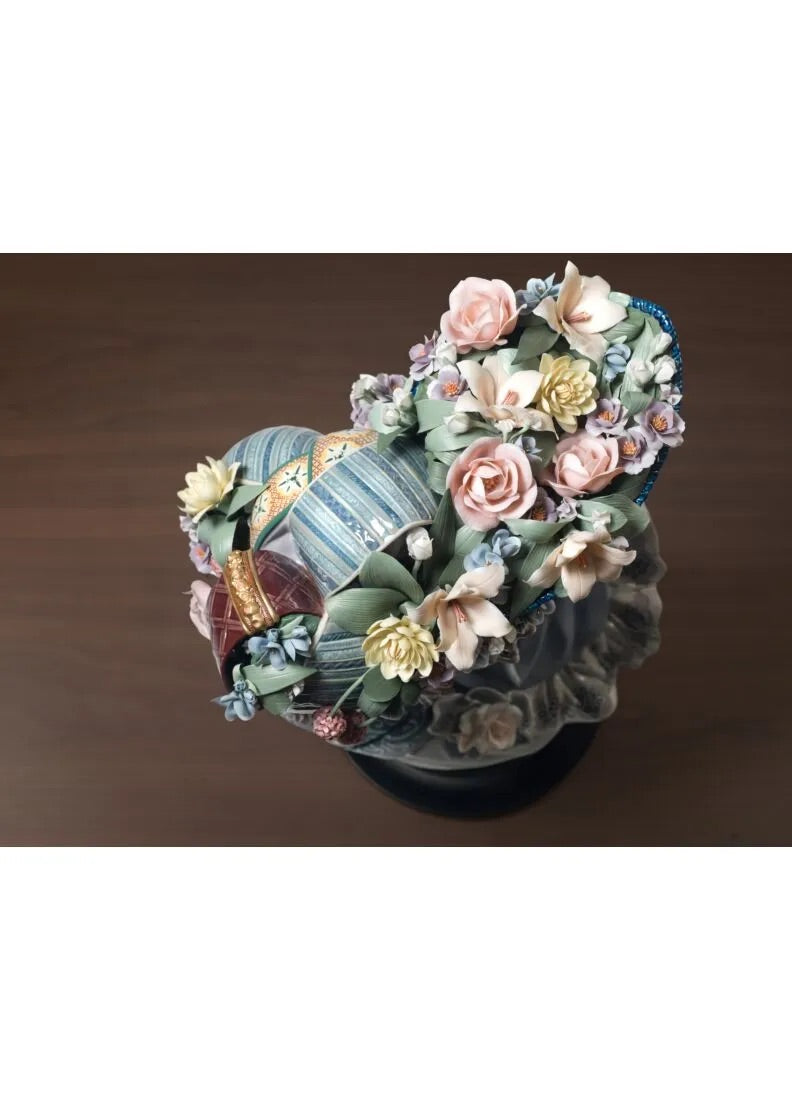 Lladró Venetian Fantasy woman Sculpture. Limited Edition by Lladró at FormFluent