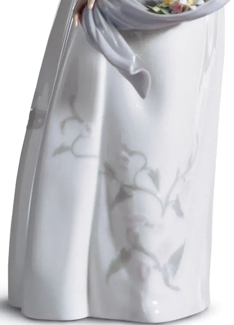 Lladró Fragrances and Colours Woman Figurine Sculpture by Lladró at FormFluent