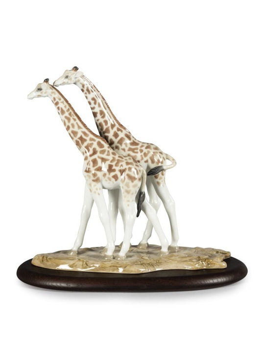 Lladró Giraffes Sculpture   FormFluent