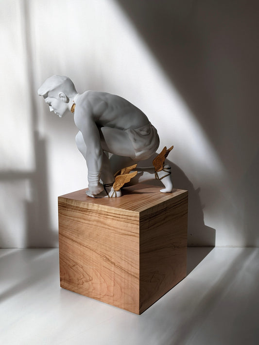 Lladró Hermes Sculpture FormFluent