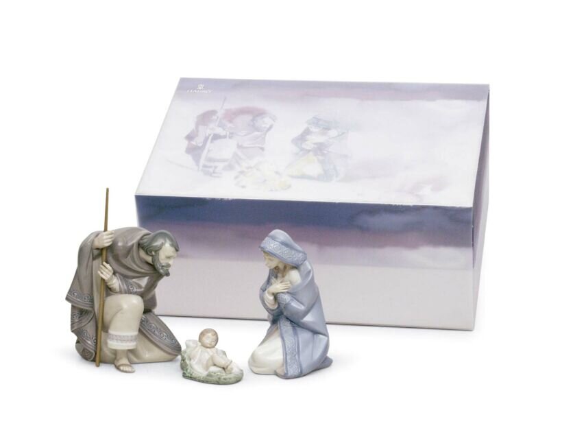 Lladró Silent Night Nativity Set by Lladró at FormFluent