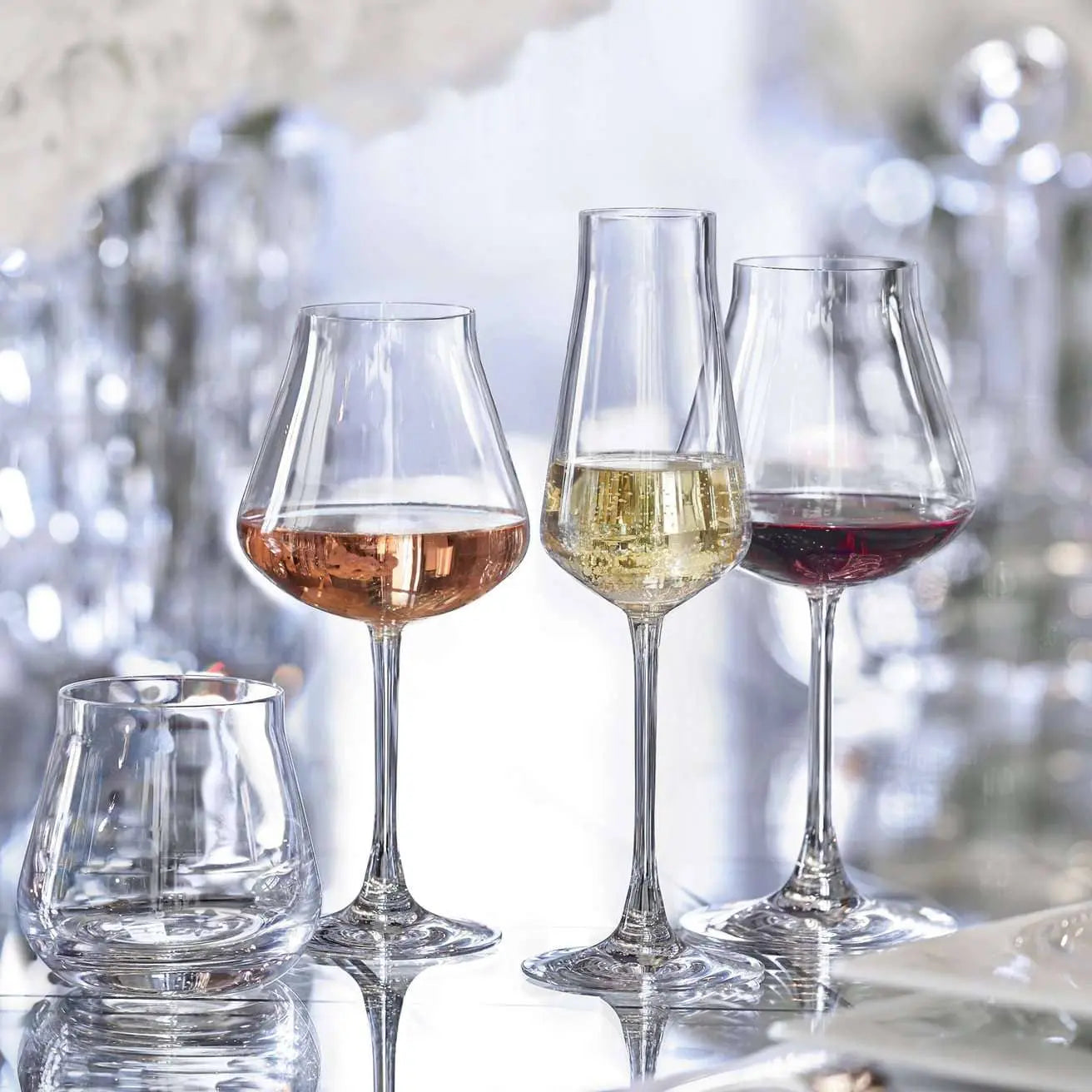 Baccarat Château Baccarat Tumblers Medium (Set of 2) by Baccarat at FormFluent Sydney, Australia