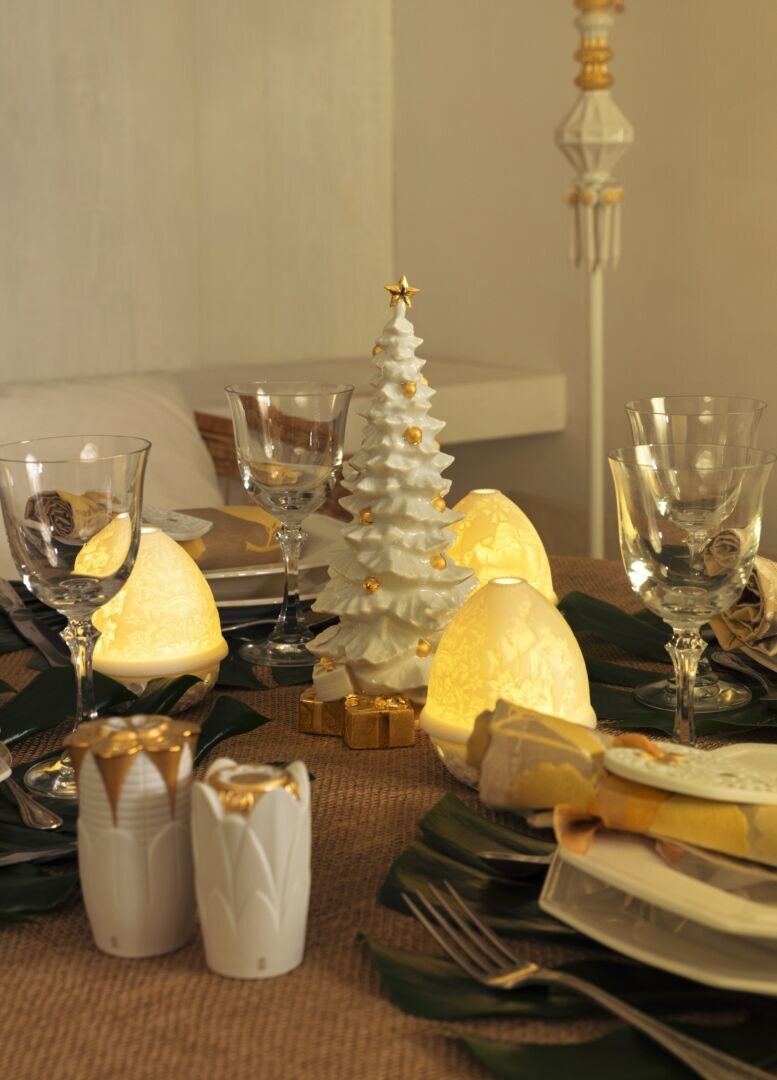Lladró O Christmas Tree Figurine White with Gold Lustre Sculpture by Lladró at FormFluent Sydney, Australia