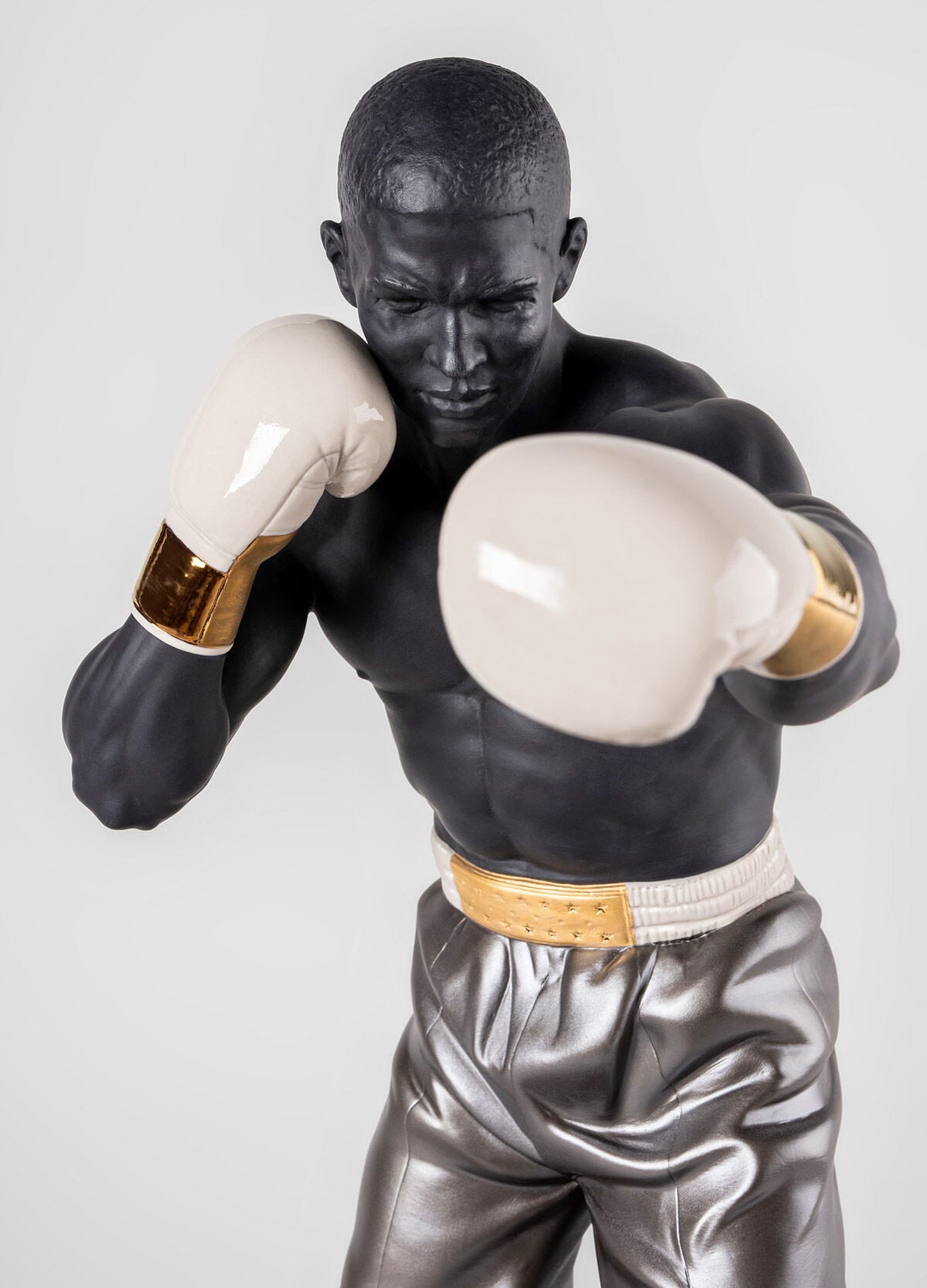 Lladró Boxer Sculpture Sculpture FormFluent