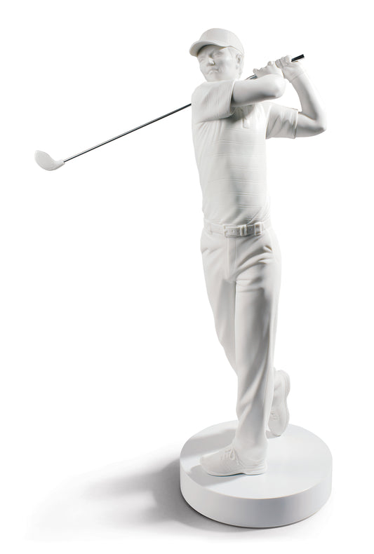 Lladró Golf Champion Man Figurine   FormFluent