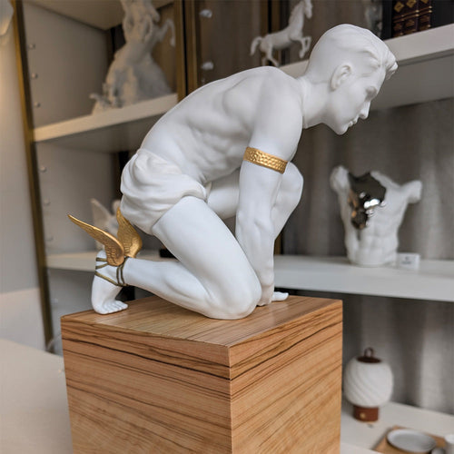 5 Surprising Facts About The God Hermes A Multitasking Master - 01009546 Lladro Hermes Sculpture - Window 1