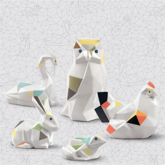 Between The Folds: Life Lessons from The Art of Origami by FormFluent 