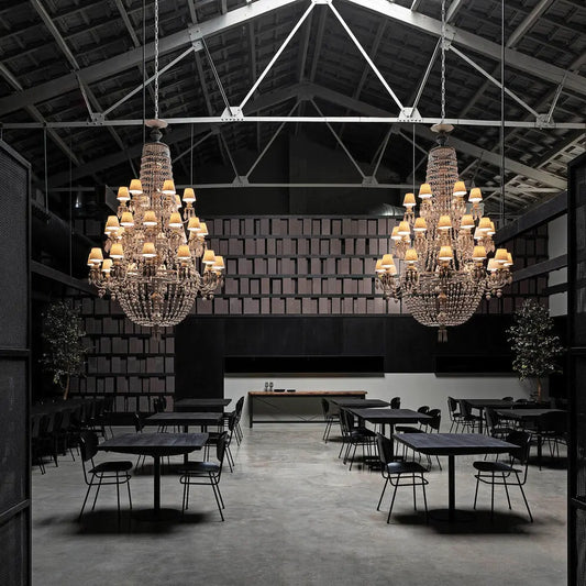 Lladró's Chandeliers: The Full Guide to Picking Porcelain Chandeliers by FormFluent 