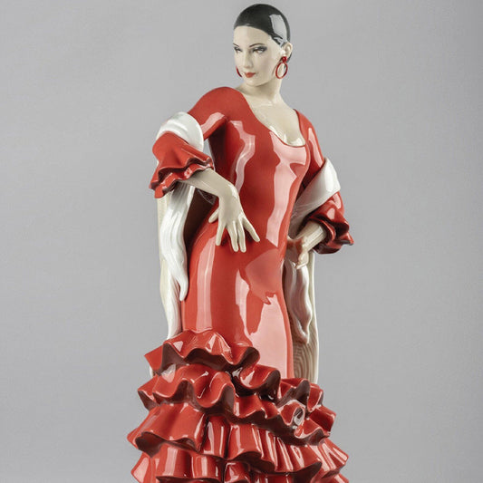 The Lladro Difference Capturing Movement in Sculptures - 01009470 Lladro Flamenco Soul Woman Figurine - Front