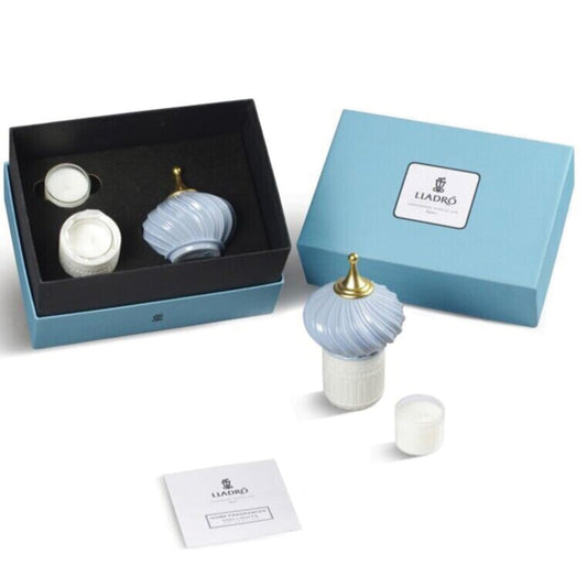 Unpacking Your Lladro How The Brand Safely Transports Pieces From Valencia To Around The World - 01040156 Mauve Spire Candle 1001 Lights Unbreakable Spirit Scent - Box