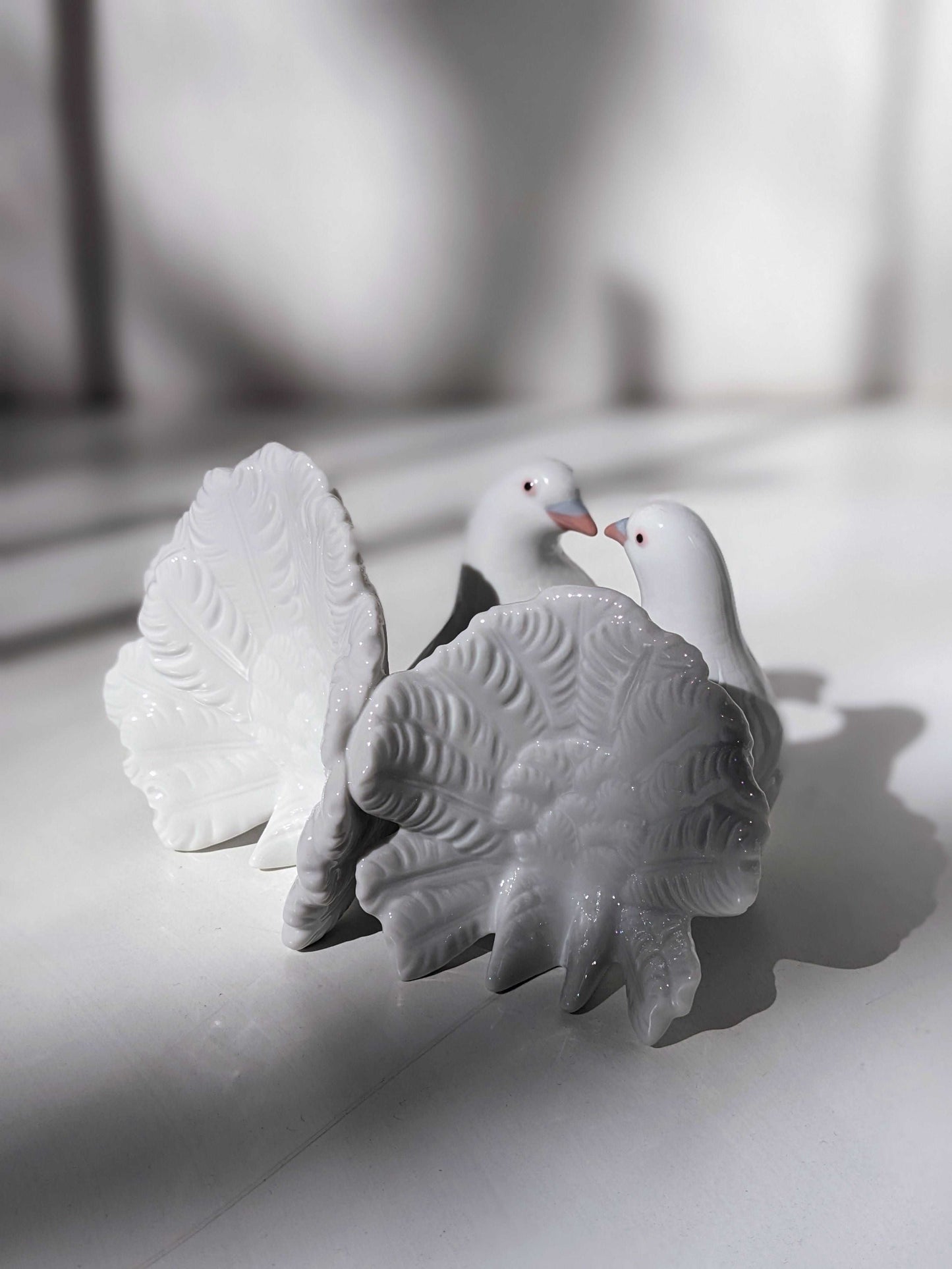 Couple of Doves Figurine - FormFluent