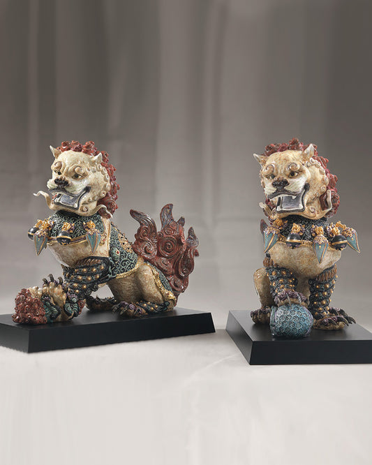 Lladró Guardian Lion and Lioness Sculpture Set. Red. Limited Edition   FormFluent