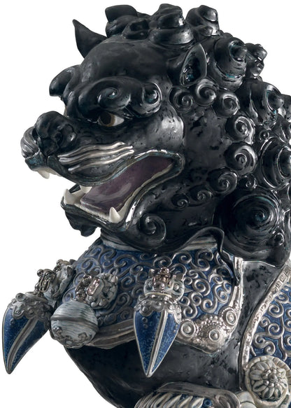  Lladró Guardian Lioness Sculpture Black Limited Edition Sculpture by Lladró at  FormFluent