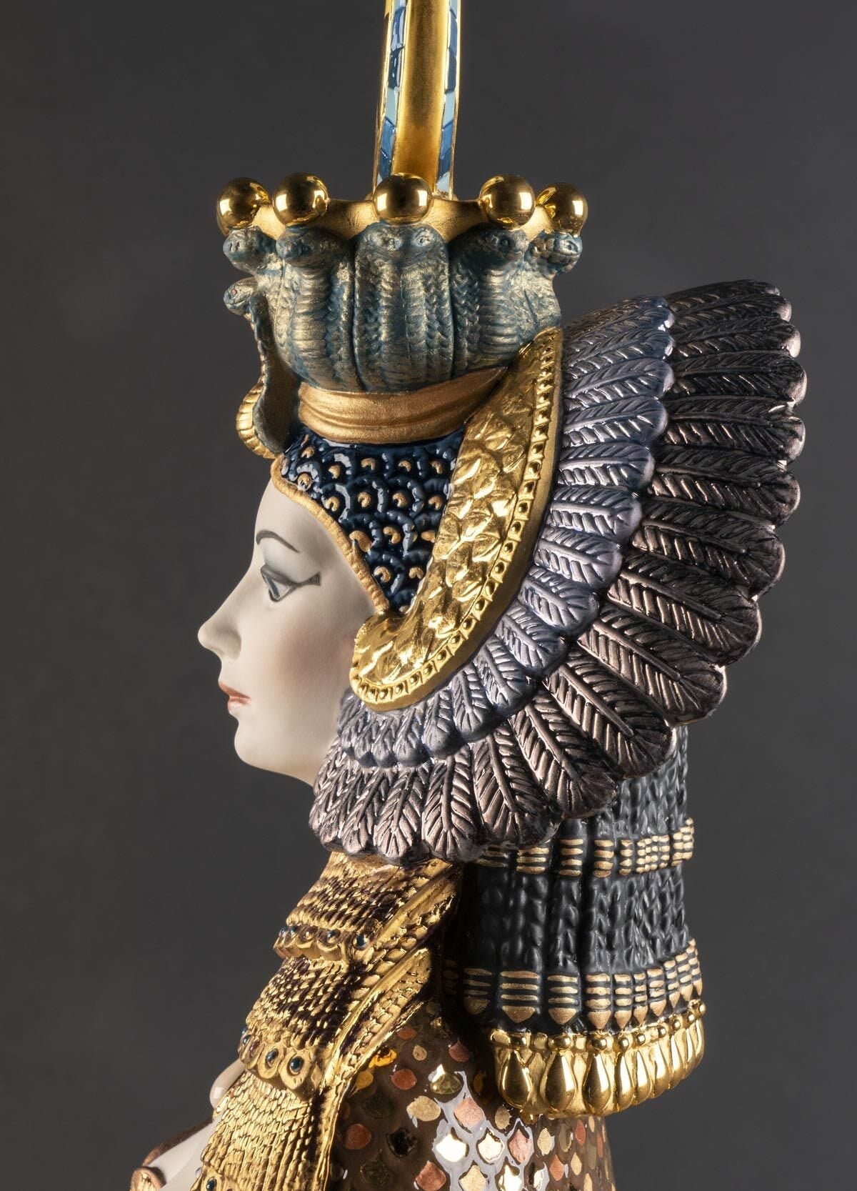  Lladró Cleopatra Sculpture Limited Edition Sculpture by Lladró at  FormFluent