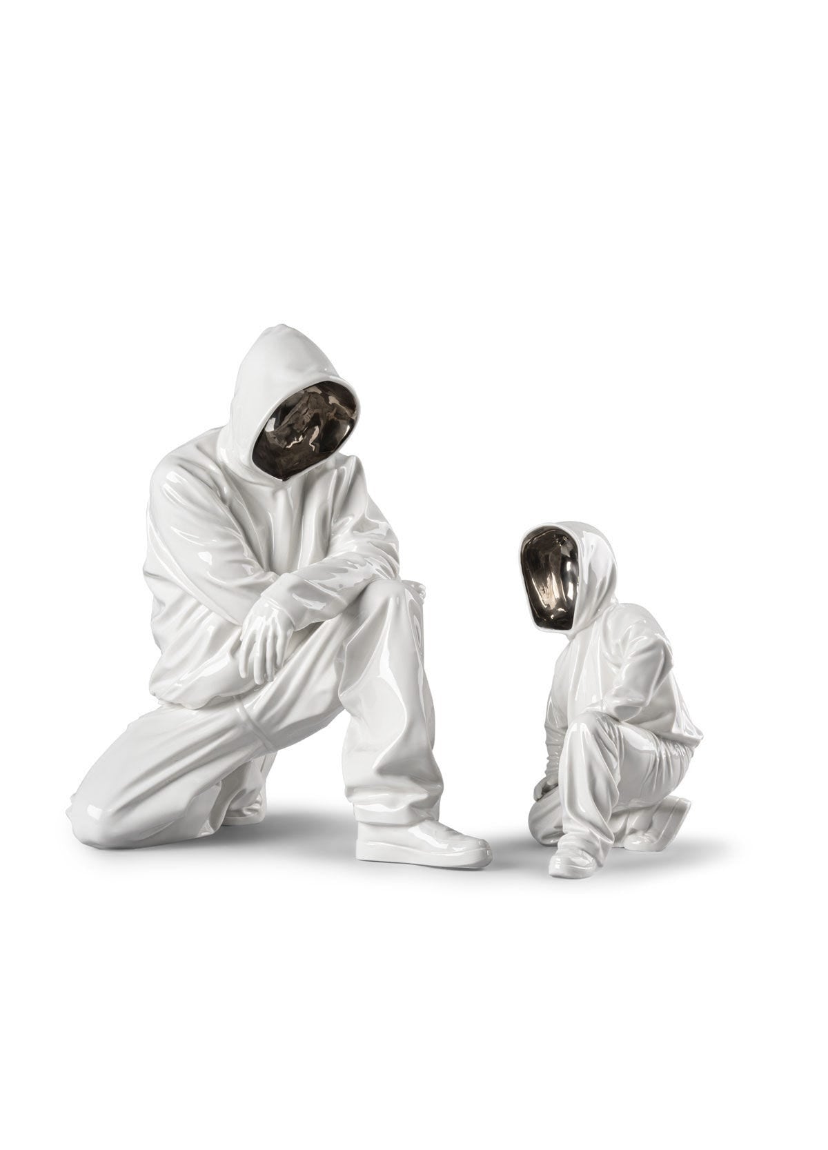 Lladró Theodosia – Respect Sculpture by Huang Yulong, 2026. Limited Edition - FormFluent