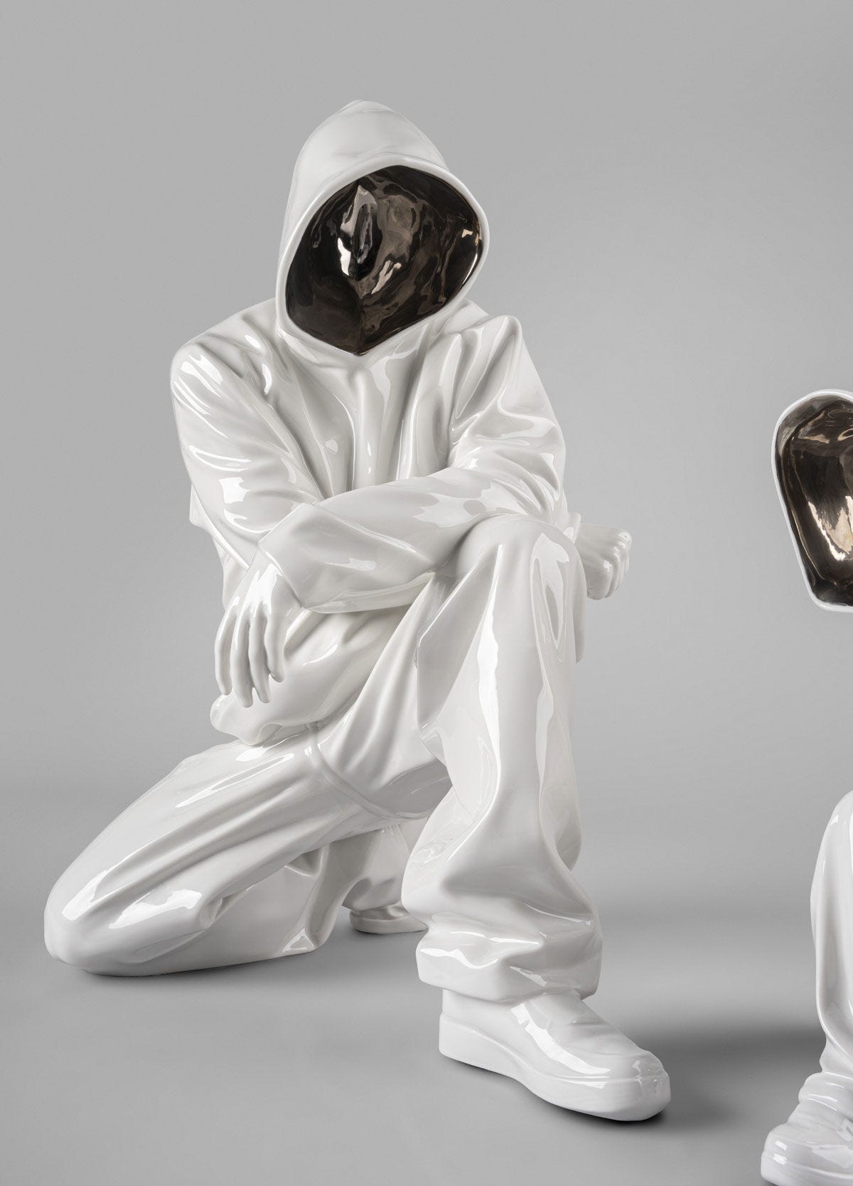Lladró Theodosia – Respect Sculpture by Huang Yulong, 2026. Limited Edition - FormFluent